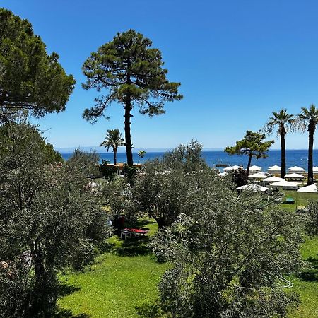 Palm Beach Hotel Küçükkuyu Extérieur photo