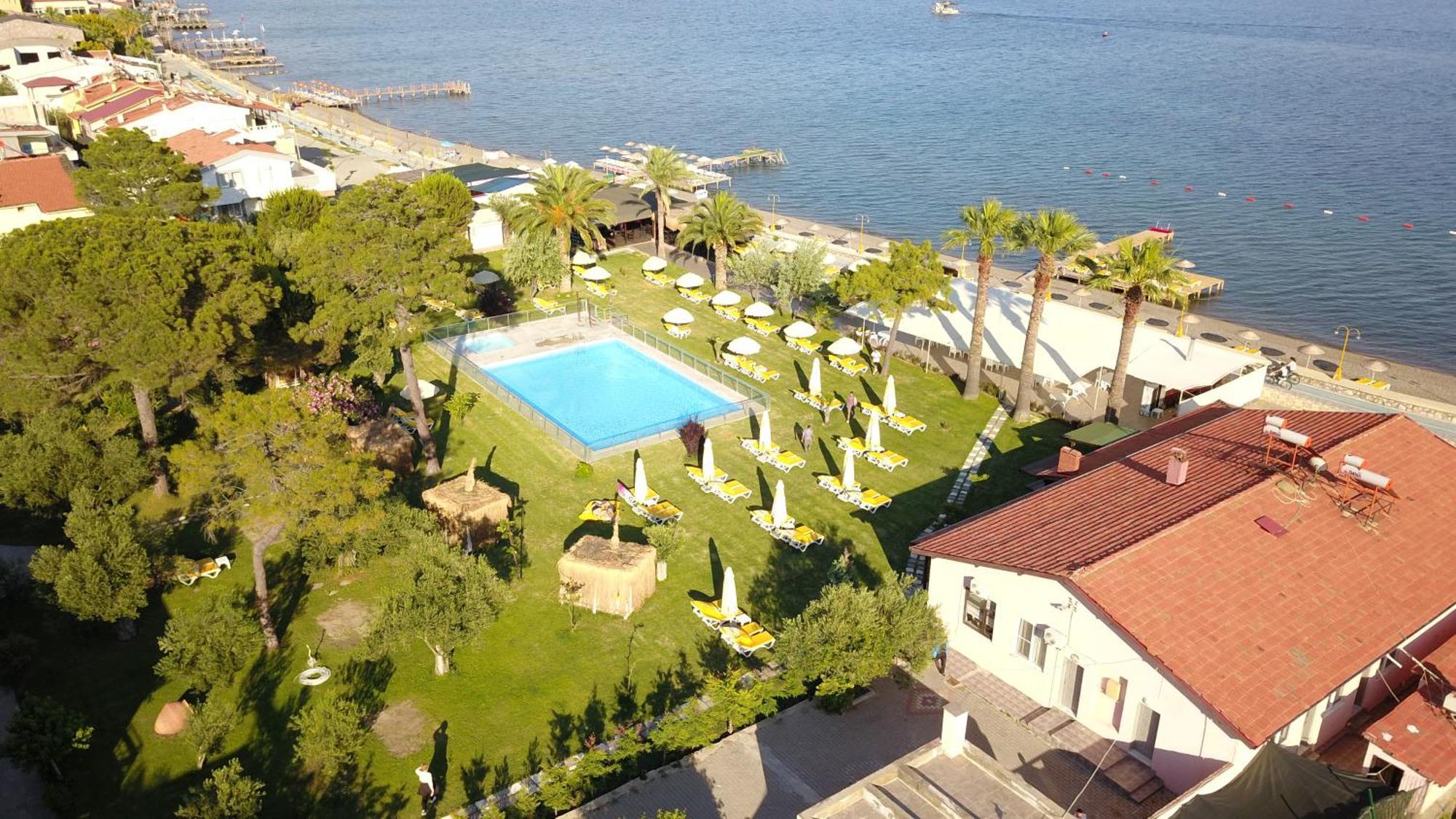 Palm Beach Hotel Küçükkuyu Extérieur photo