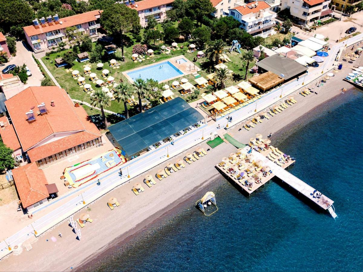 Palm Beach Hotel Küçükkuyu Extérieur photo